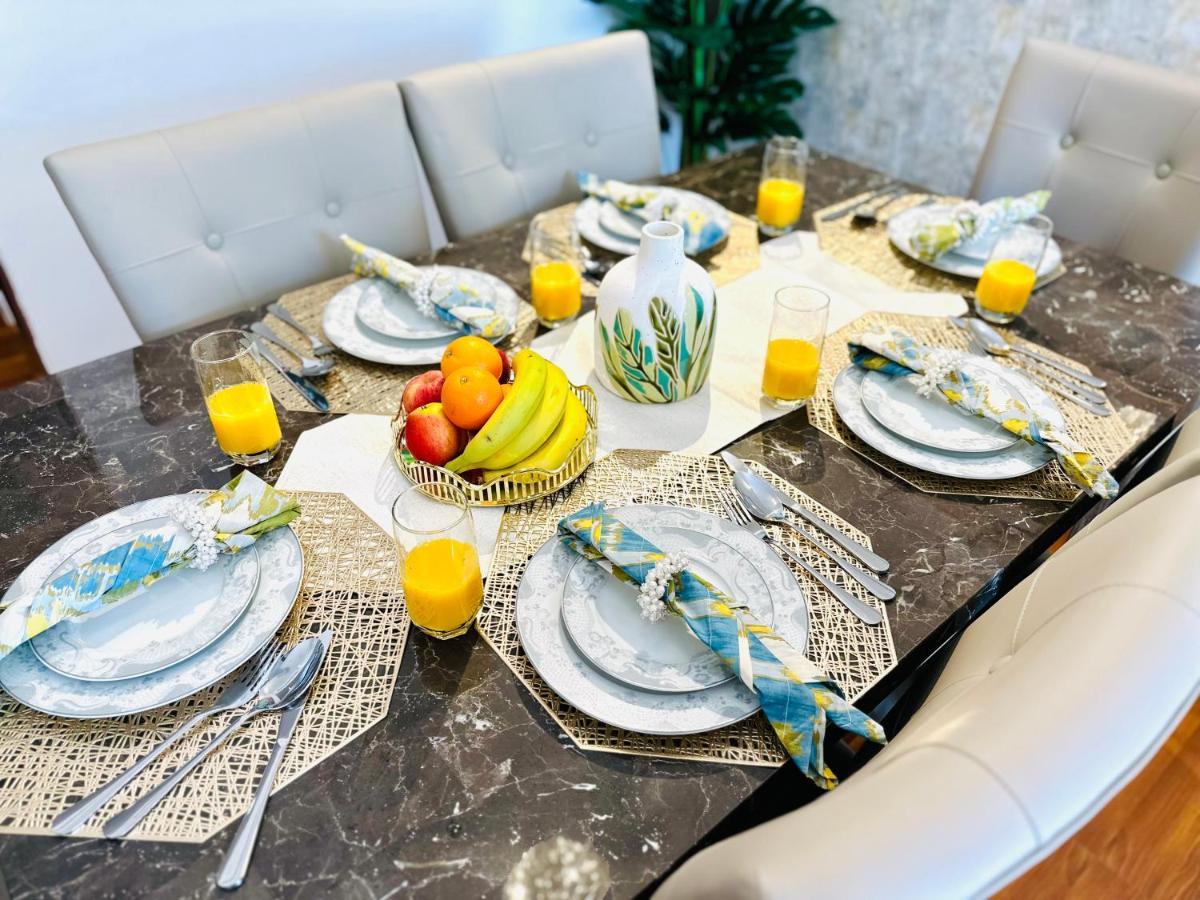 Luxury Casa - Indigo Sea View Apartment Jbr Beach 2Br Дубай Экстерьер фото