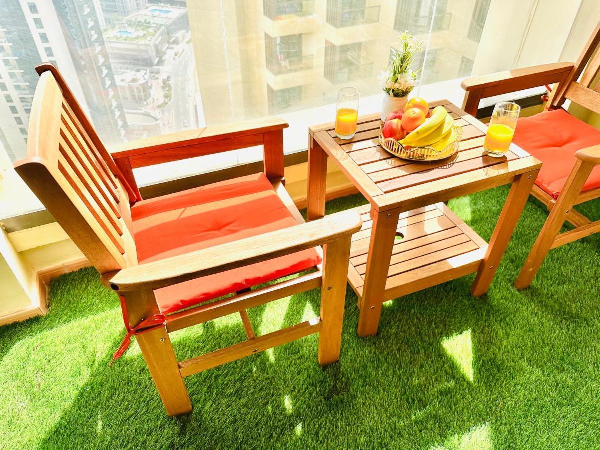 Luxury Casa - Indigo Sea View Apartment Jbr Beach 2Br Дубай Экстерьер фото